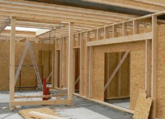 Zašto je celuloza idealno rešenje za montažne kuće Izolacija montažnih kuća